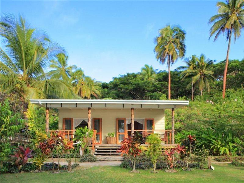Sau Bay Resort - Off Taveuni Na Sau Bay Exteriör bild