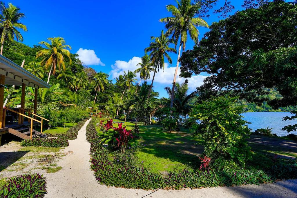 Sau Bay Resort - Off Taveuni Na Sau Bay Exteriör bild