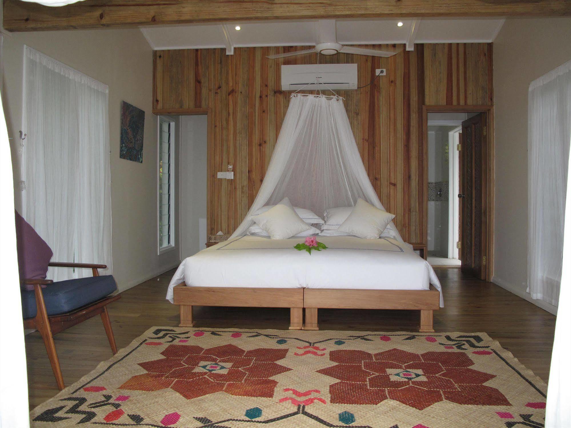 Sau Bay Resort - Off Taveuni Na Sau Bay Exteriör bild